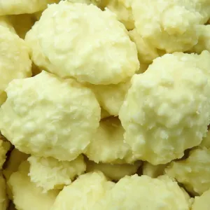 Rochers noix de coco enrobés de chocolat blanc